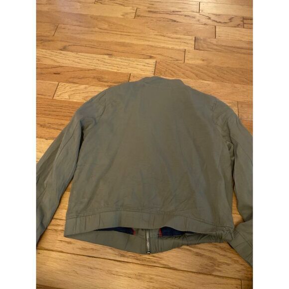 Tommy Hilfiger women's army green zip up bomber jacket snap pockets size small - Picture 7 of 9
